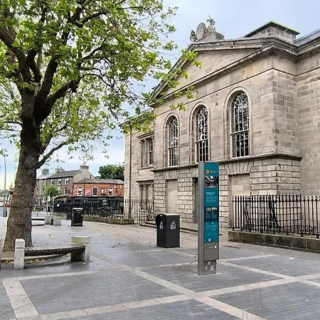 Kilmainham Homestay, Large Double Rum i privatbostad Dublin